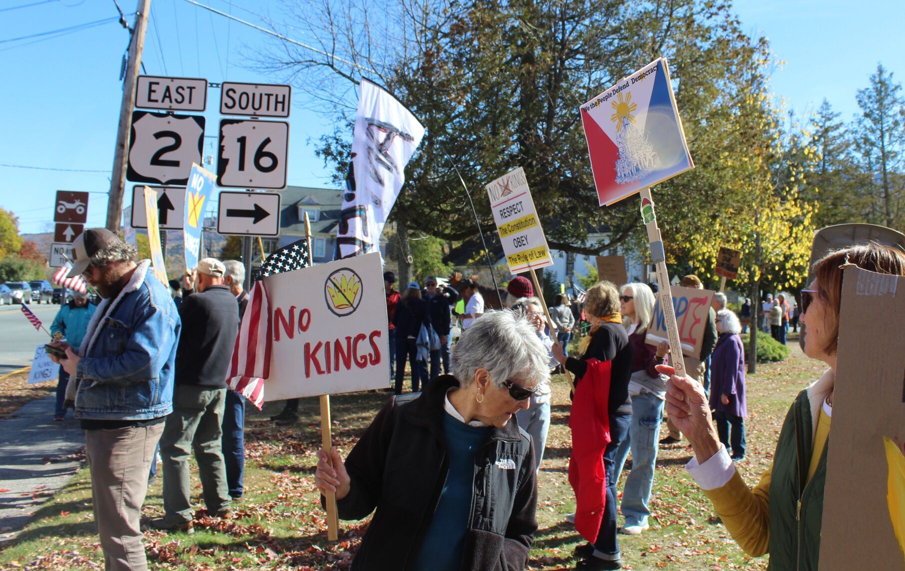 Second 'No Kings' protest brings a large crowd to Gorham